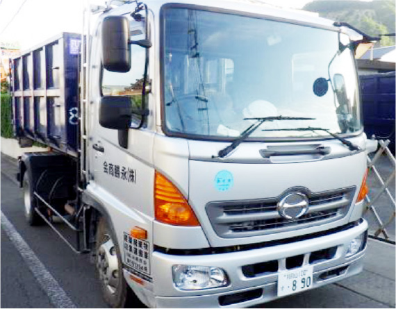 4t脱着式コンテナ車01